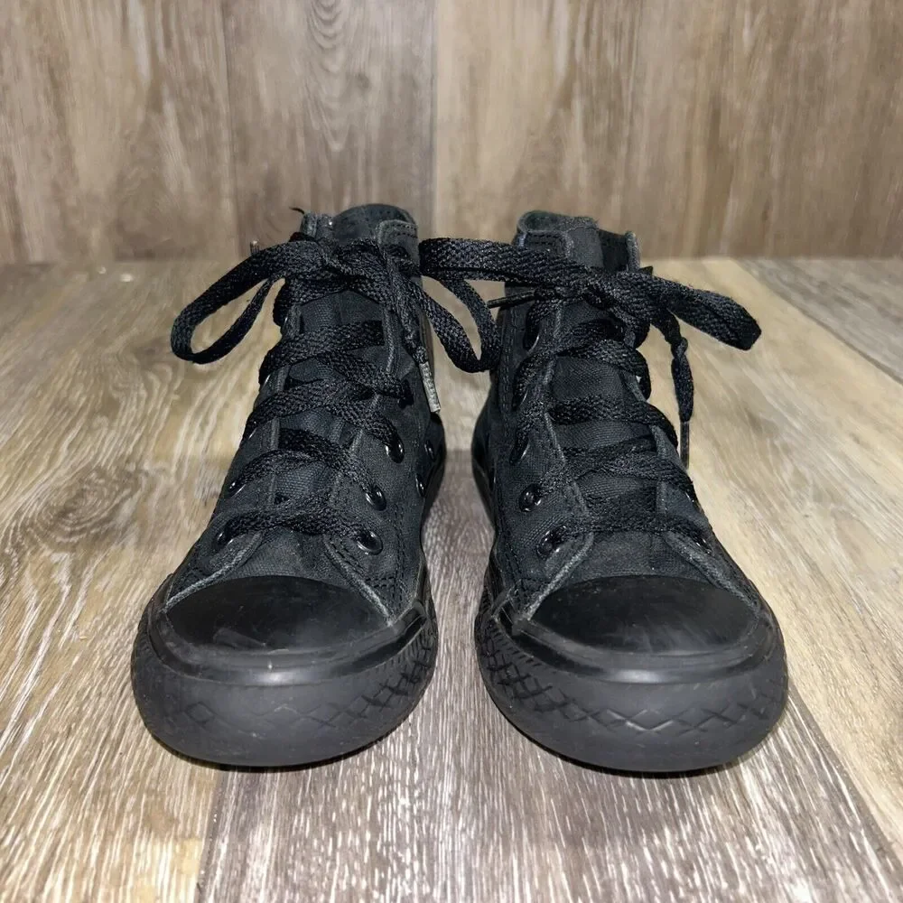 Converse Kids Youth US Size 11 All Star Chuck Taylor Black High Tops 3S121 Shoes
